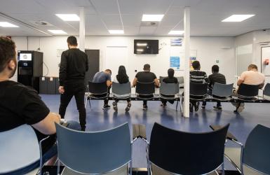 Foto wachtende asielziekers