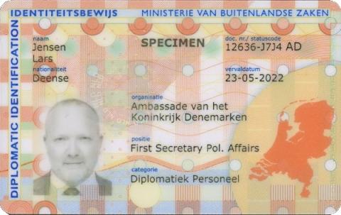 Afbeelding van voorkant diplomatiek identiteitsbewijs