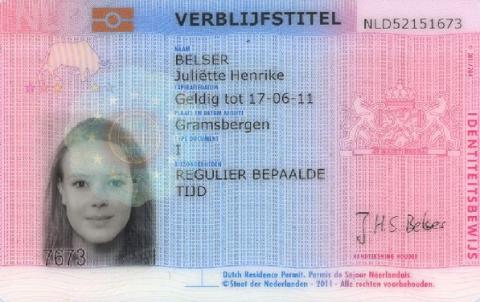 Afbeelding van de voorkant van het verblijfsdocument model 2012