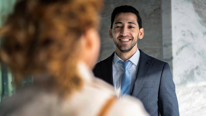 Serdar Oba is procesvertegenwoordiger bij de IND